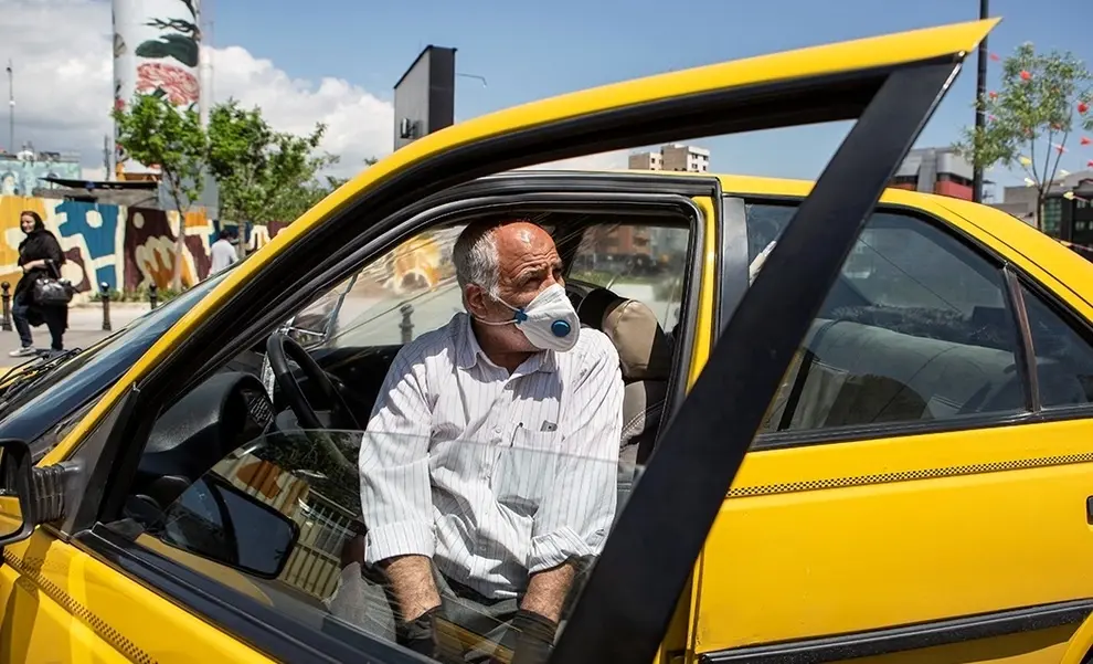 رانندگان تاکسی برای وام ۶ میلیونی کرونا ثبت نام کنند