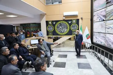 بازدید وزیر راه از مرکز مدیریت راه ها (3)