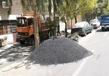 توقف خودروهای سنگین در پیاده رو ممنوع!