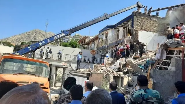 جزییات انفجار ساختمان 3 طبقه در "نوسود" پاوه