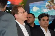 تاکسی‌ های اینترنتی مجهز به اینترنت ماهواره‌ ای در راه‌ اند