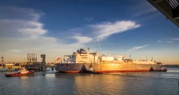First icebreaking LNG tanker heads for Northern Sea Route