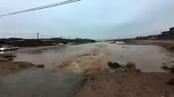 قطع راه ارتباطی روستای «چم رستمیان» پلدختر بر اثر سیلاب 