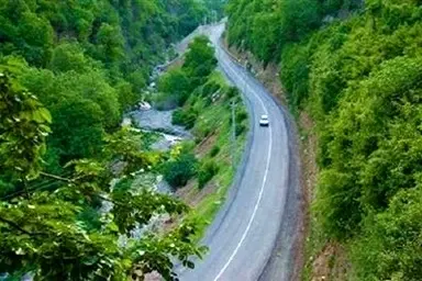 ۲.۳ همت سرمایه گذاری در محورهای مواصلاتی شاهین دژ انجام شد