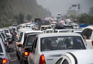 ترافیک سنگین در برخی ورودی‌ های تهران