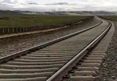 پروژه‌های راه‌آهن همدان در اولویت تامین ریل قرار گیرد