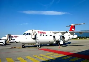 SWISS phases out final Avro RJ100