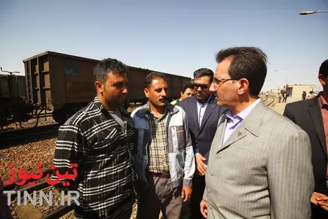 بازدید مدیرعامل راه‌آهن از ایستگاه سیستان در اداره کل راه‌آهن اصفهان 