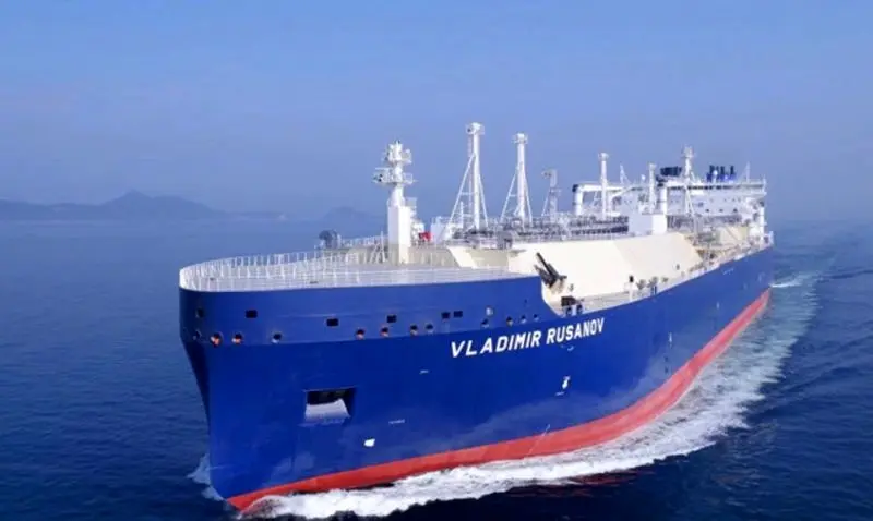LNG Carrier ‘Vladimir Rusanov’ Opens Northern Sea Route Summer Navigation Season
