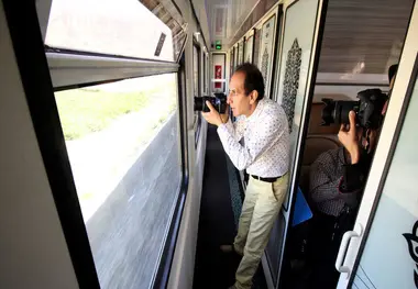 آغاز دومین تور ریلی گردشگران عکاس خارجی