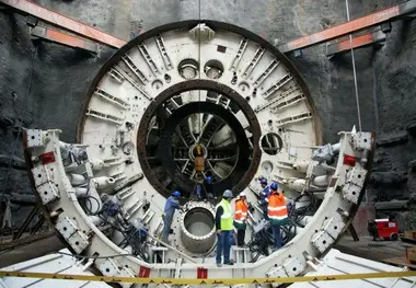 استفاده کامل از ظرفیت های دستگاه های TBM در انتظار ابلاغ طرح جامع حمل و نقل ریلی تهران 