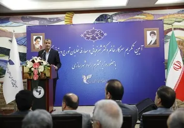 وزیر راه و شهرسازی: از طریق بازار سرمایه کارآمدی ایران‌ایر را بالا می‌بریم