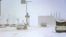 برف و باران در محور های مواصلاتی ۴ استان