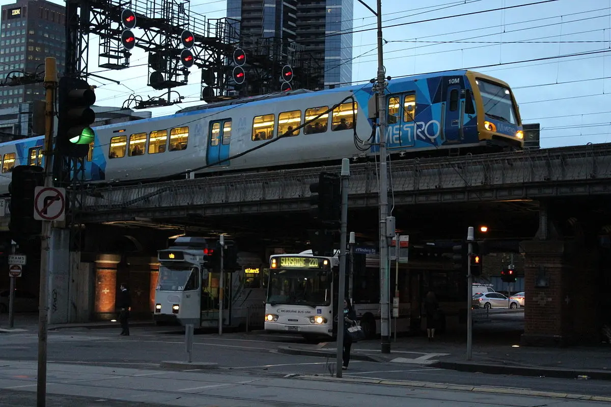 Victoria to introduce port-rail shuttle project