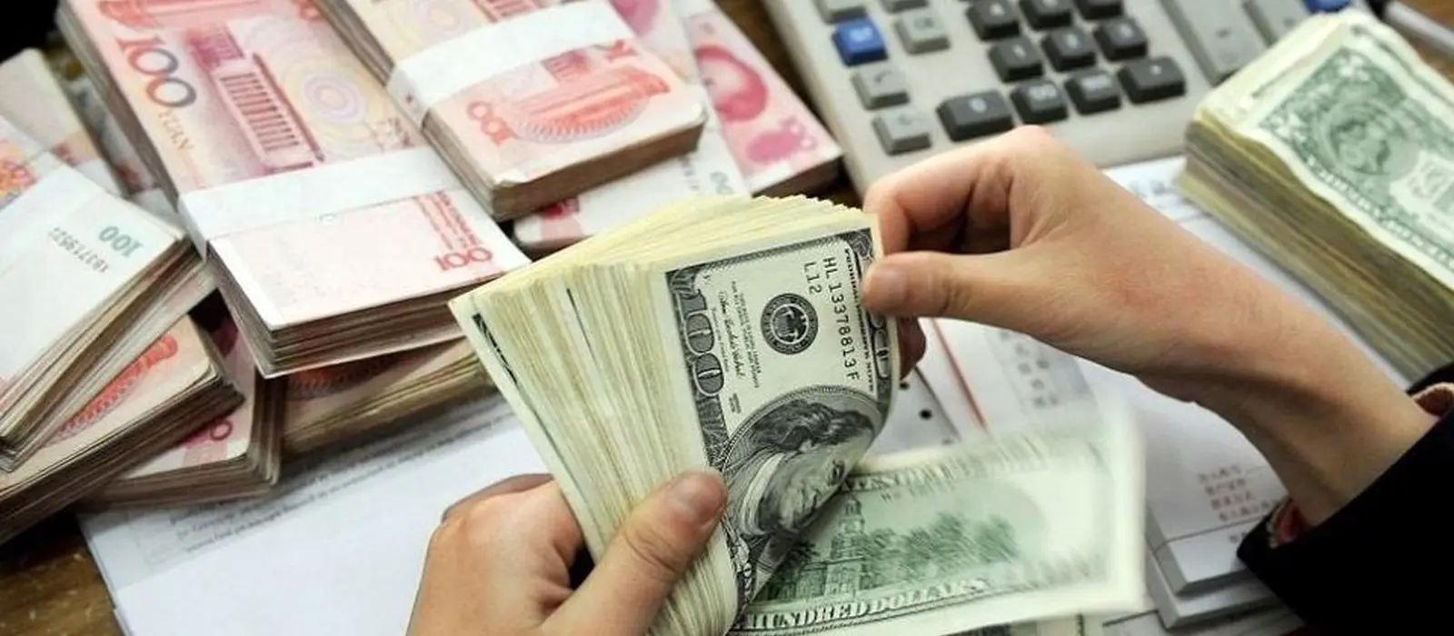 بانک مرکزی براساس نص صریح قانون نرخ ارز نیما را اصلاح کند‌