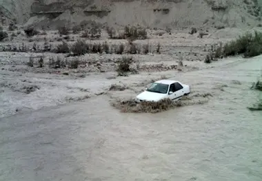  جاده شهرکرد - اندیکا در خوزستان زیر آب رفت