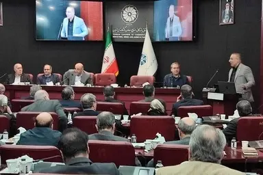 خطر از دست رفتن کریدورهای ترانزیتی ایران/ ریسک های حاکمیتی نفس لجستیک کشور را بند آورده است!