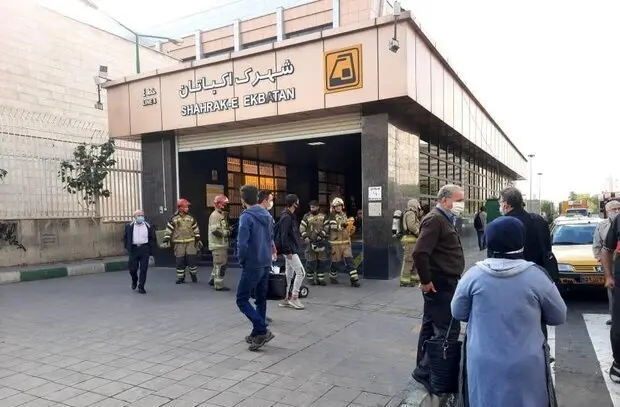 جزئیات آتش سوزی در ایستگاه مترو اکباتان/ حاده مصدومی نداشت
