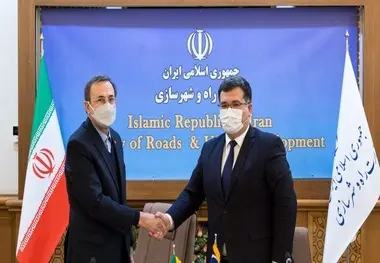 توسعه همکاری ایران و ازبکستان در بخش حمل و نقل و ترانزیت 