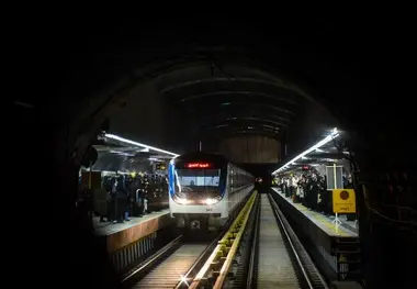 میانگین افتتاح ایستگاه‌ های شبکه مترو طی ۲۵ سال گذشته