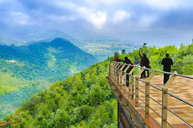 چالش های نوسازی ناوگان حمل ونقل عمومی در استان های شمالی ایران؛ فشار گردشگری و فرسودگی ناوگان