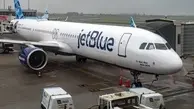 JetBlue shares tumble 14% after airline lowers 2024 revenue outlook