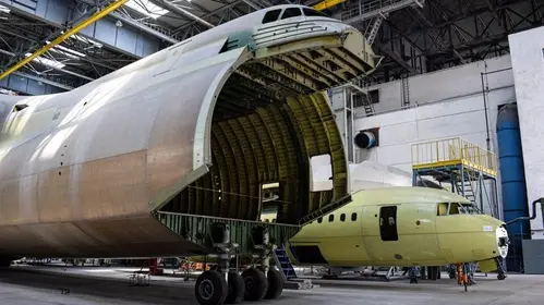 Antonov An-225 آنتونوف