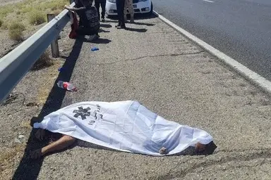 یک کشته و ۱۹ مجروح در تصادف زنجیره‌ ای در گردنه آهوان سمنان