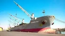 اولین کشتی ترانزیتی پس از انفجار در بندر شهید رجایی پهلو گرفت