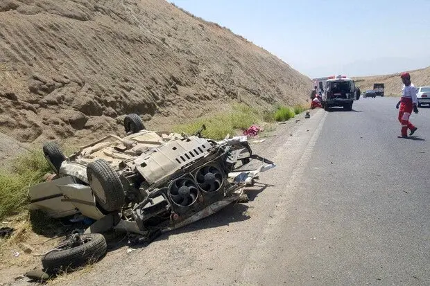 مرگ دو نفر با واژگونی خودرو در محورهای سمنان