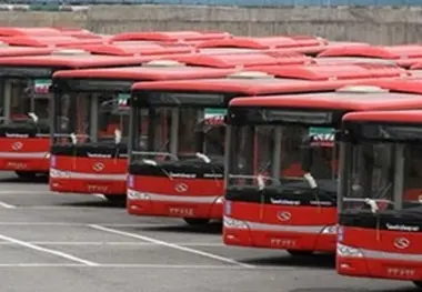 گلایه شهروندان از تبلیغات روی بدنه و شیشه اتوبوس‌های واحد/ تبلیغات اتوبوسی خلاف قانون است
