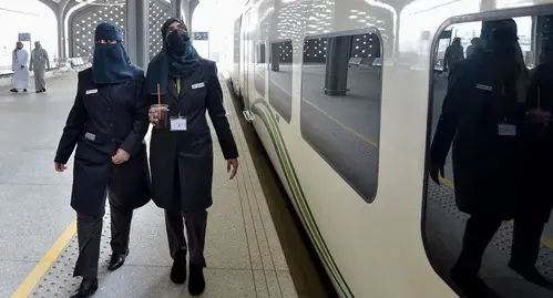 زنان راهبر قطار 