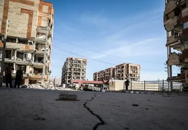 آغاز ساخت مسکن موقت زلزله‌زدگان