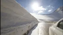 عملیات بازگشایی گردنه عسل کشان کوهرنگ آغاز شد