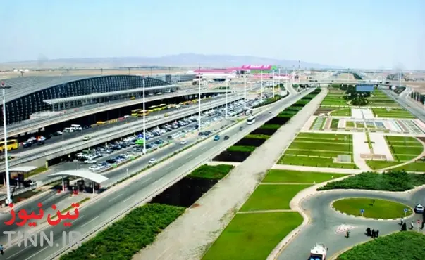 ورود خودروهای متفرقه از‌ اتوبان قم و محور تهران - ساوه به ‌جاده اصلی فرودگاه امام‌‌ ممنوع شد