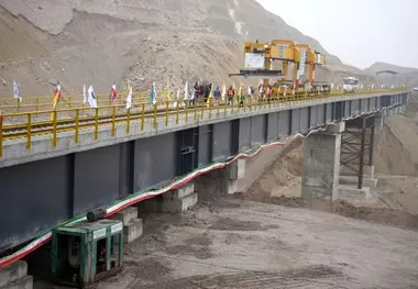پیشرفت ۹۵ درصدی آماده سازی خط آهن صنعتی-پتروشیمی سمنان 