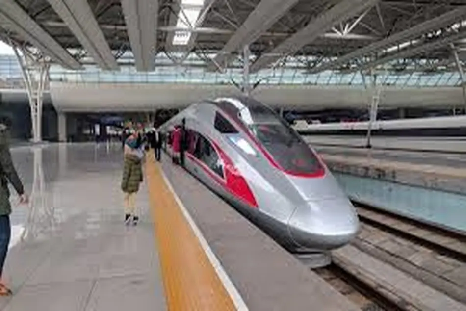 قطار تندرو با بوژی گیج متغیر، آخرین دستاورد چین در قطارهای مسافری