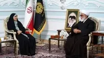 ۱۴۰۰ دستگاه اتوبوس جدید و افتتاح ۹۰ کیلومتر باند دوم در خراسان رضوی / تکمیل آزادراه حرم تا حرم با جدیت در حال پیگیری است
