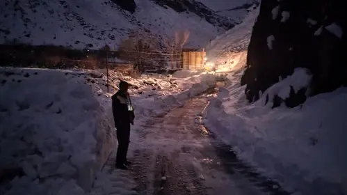 راهداری زمستانی در تفتان سیستان