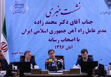 قرارداد 700 میلیون یورویی تامین ناوگان ریلی با کره جنوبی/ مذاکره با بنیاد مستضعفان برای ساخت 35 کیلومتر از خط آهن ایران-کربلا