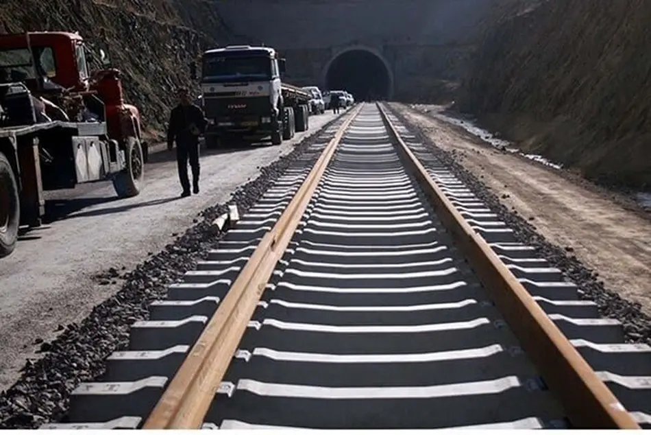 پیشرفت فیزیکی زیرسازی راه‌آهن بیرجند به ۴۰ درصد رسید