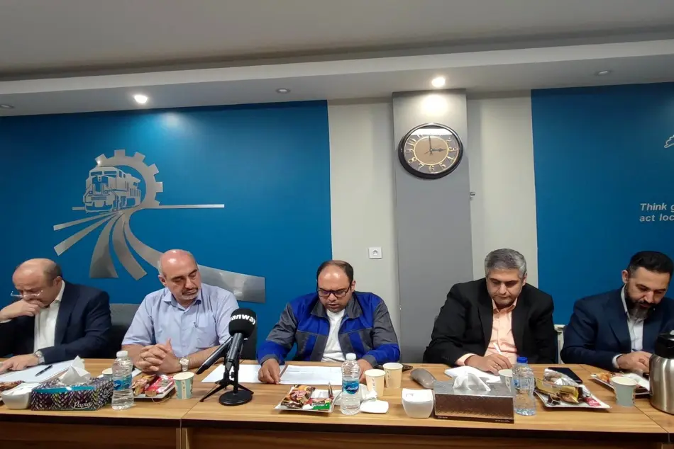خطر توقف حمل ریلی سوخت به نیروگاه ها از ابتدای آبان ماه