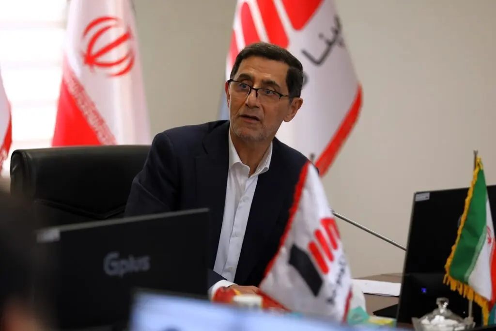 بازدید مدیرعامل راه‌آهن از کارخانه شرکت مهندسی و ساخت لکوموتیو مپنا (15)