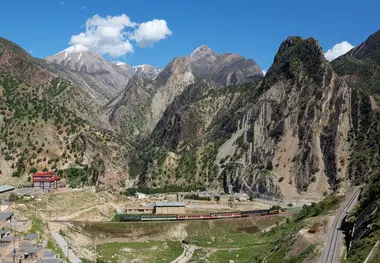  به بهانه 81 سالگی راه‌آهن سراسری: اتصال شمال‌به‌جنوب در 6 سال