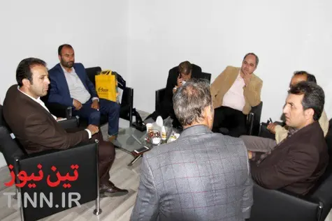 حضور مدیران و مشاور مدیر عامل شرکت بهره برداری متروی تهران در غرفه تراورس