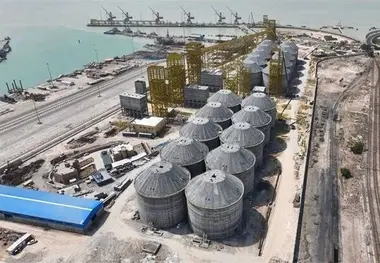 پیشرفت ۸۴ درصدی احداث بزرگترین پایانه مکانیزه غلات کشور در بندر امام خمینی