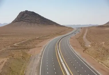 آغاز پنج طرح ایمن سازی راه های گرمسار با ۲.۴ هزار میلیارد ریال اعتبار