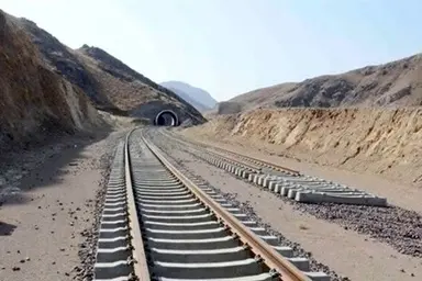 خط ریلی شیراز–اهواز در مسیر طرح های پیشران؛ گامی راهبردی برای اتصال جنوب به جنوب غرب کشور