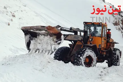 عملیات بازگشایی جاده پیست اسکی تاریک دره همدان