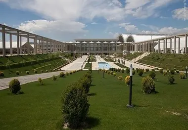 شهرآفتاب نمی‌تواند در اختیار شهرداری باقی بماند 